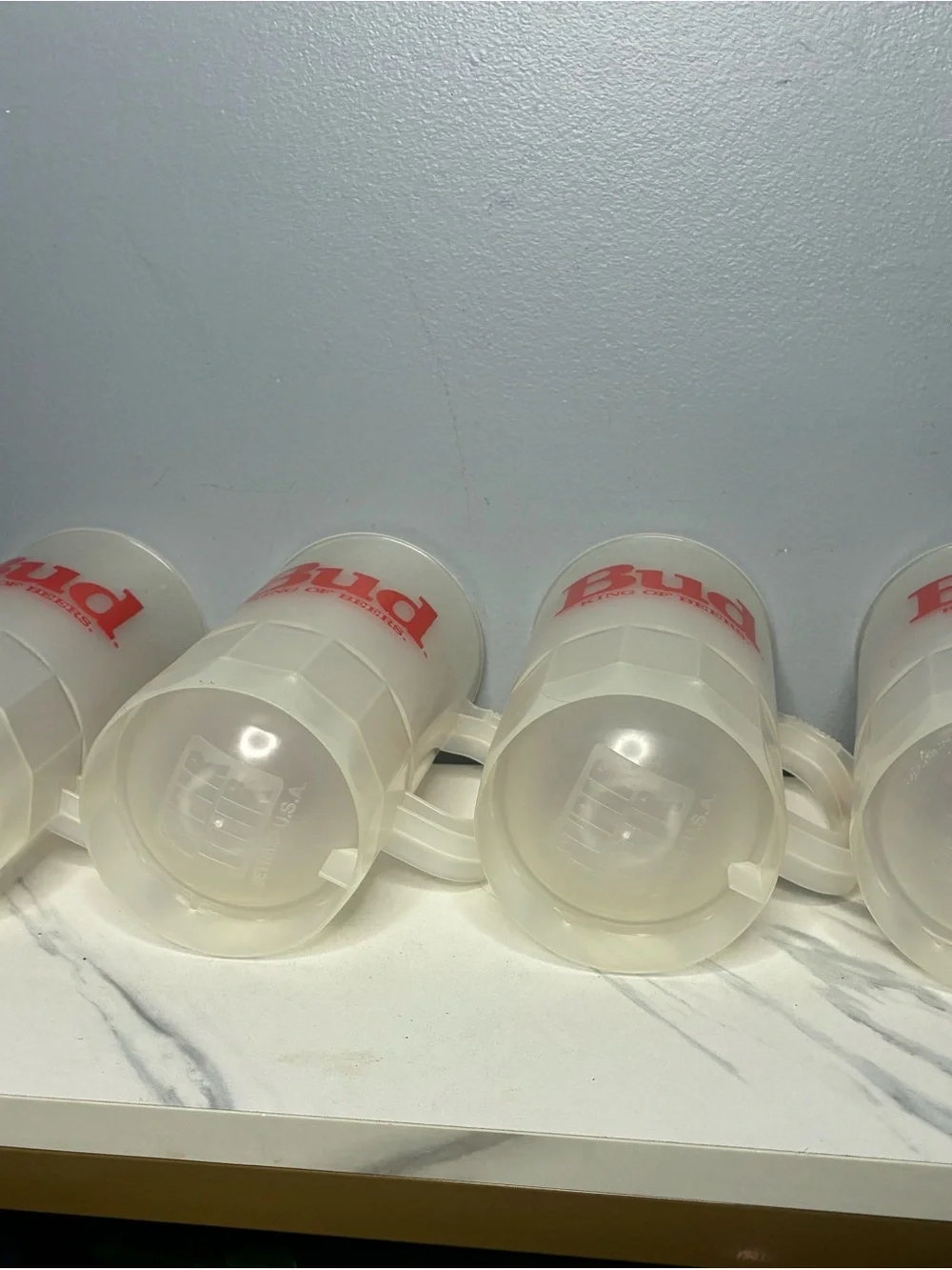 Budweiser Vintage Frosted Plastic Beer Mugs Set of 4 Bud King of Beers USA